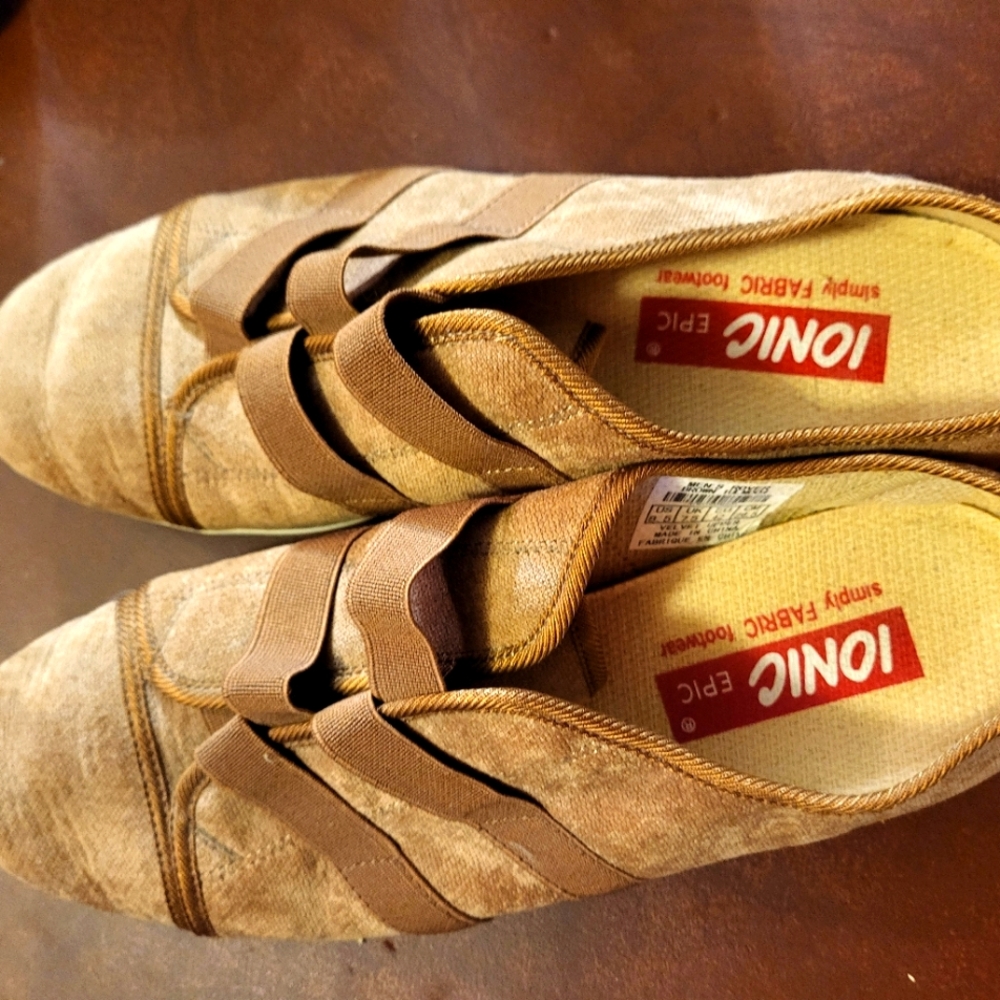 Mens High End Ionic Slip On, Price Slash! CYBER MON